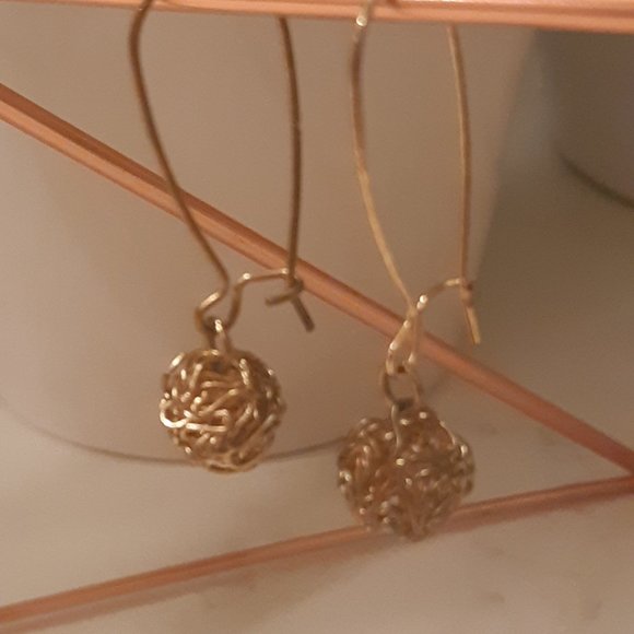 Gold Tone Pendant Earrrings